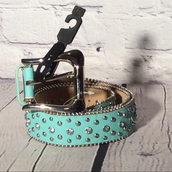 ‼️SOLD ‼️Women’s Western Belt Size M/L Aqua - Picture 5 of 5